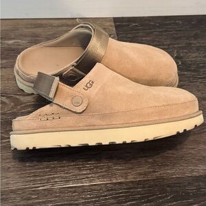 Ugg Goldenstar Clogs, Sand Size 10 Women’s